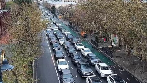 Paytaxt küçələrində sıxlıq: sürücülər yolda qaldı