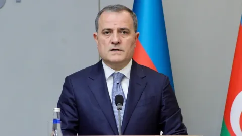 Ceyhun Bayramov Mixail Qaluzini qəbul edib