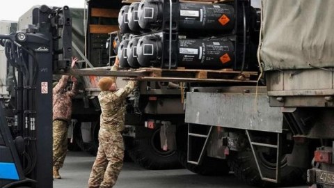 Ukraynaya yeni hərbi yardım paketləri açıqlanıb