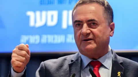 İsrailin müdafiə naziri: İranın iki seçim yolu var