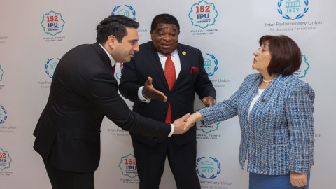 Alen Simonyanla Sahibə Qafarova razılığa gəliblər - Detallar açıqlandı