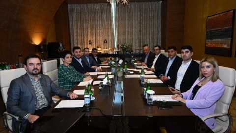 Azərbaycanlılarla ermənilər bir müddət görüşməyəcək