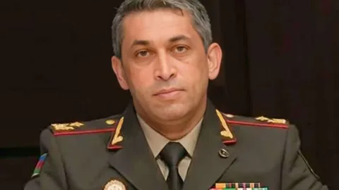 General Müşfiq Məmmədov təqaüdə göndərildi