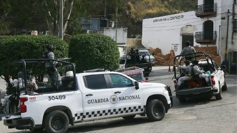 Amerikalı agentlər qəzada həyatlarını itirdi