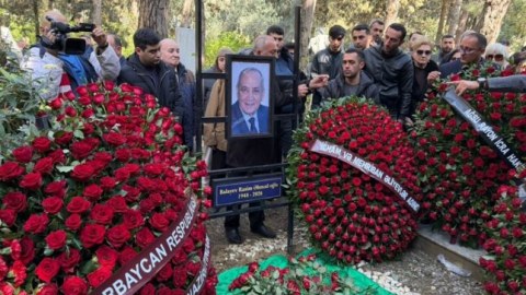 Rasim Balayevin qəbirüstü abidəsini dövlət düzəldəcək