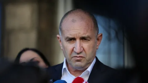 Bolqarıstanda seçkilərin&nbsp;nəticələri: eks-prezidentin partiyası 1-ci oldu