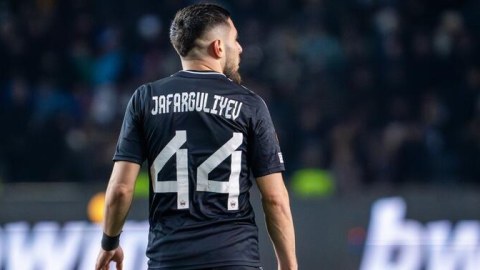 "Qarabağ" Elvin Cəfərquliyevi satışa çıxardı