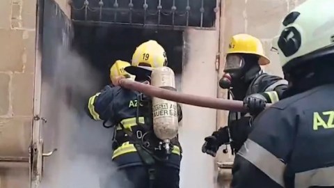 Təhsil idarəsi yanan məktəblə bağlı məlumat yaydı&nbsp;