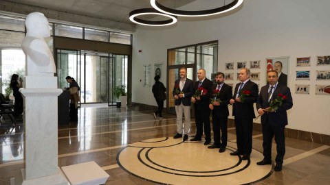 UNEC-də beynəlxalq konfrans öz işinə başlayıb - FOTOLAR