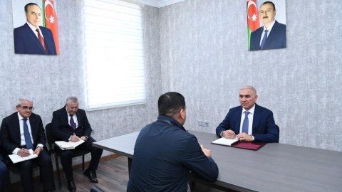 Vüqar Əhmədov Şuşada vətəndaşları&nbsp;qəbul edib