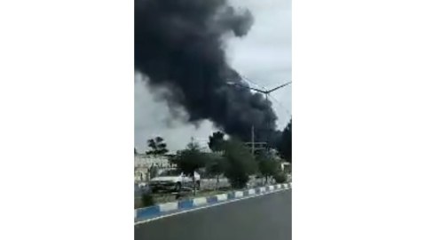 İranda zavodda YANĞIN