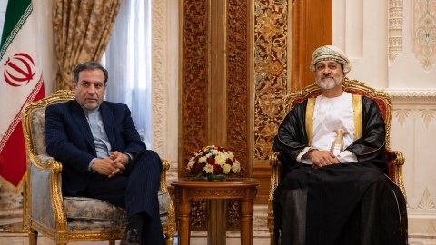 Əraqçı&nbsp;Oman sultanı ilə GÖRÜŞDÜ