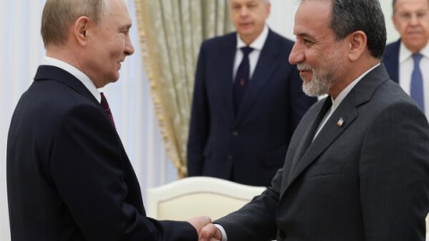 Putin Rusiyada Əraqçi ilə görüşəcək