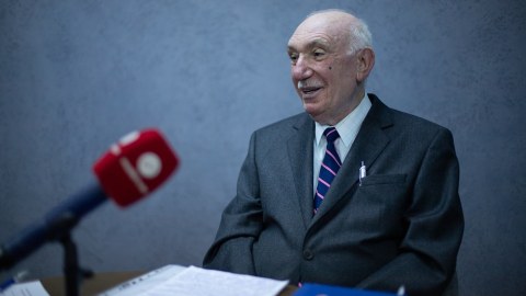 Sərhədləri aşan ixtira:&nbsp;SSRİ-yə səs salmış&nbsp;azərbaycanlı həkimlə MÜSAHİBƏ