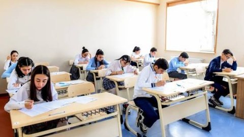 Şagirdlər buraxılış imtahanında esse yazacaqlar - YENİLİK