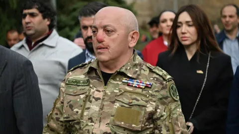 Paşinyan müdafiə naziri olmaq istəyən polkovniki belə "sındırdı"