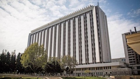 Bakıda universitetdə yanğın