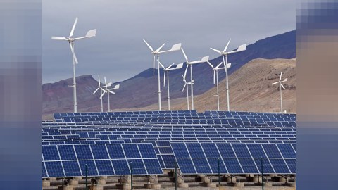 "Yaşıl enerji"nin Azərbaycan modeli: istehsal və idarəetmədə liderlik - TƏHLİL