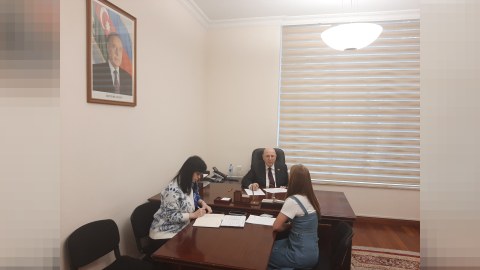 Əhliman Əmiraslanov Milli Məclisdə vətəndaşları qəbul edib