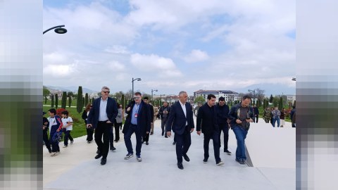 Xarici diplomatlar Xankəndidəki Zəfər parkını ziyarət ediblər - FOTOLAR