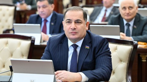 Gömrük qanunvericiliyinin yenilənməsi&nbsp;nə ilə bağlıdır? - Komitə sədri açıqladı