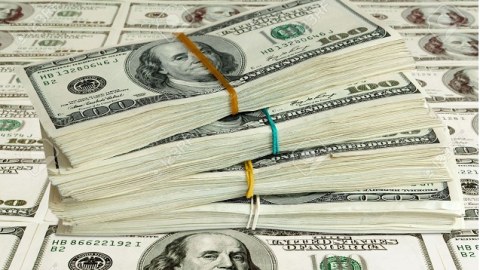 Mərkəzi Bankın valyuta ehtiyatları apreldə 1 mlrd. dollardan çox artıb