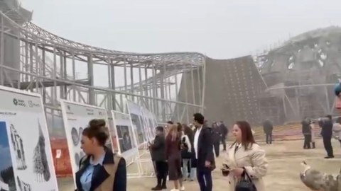 Diplomatlar Şuşada&nbsp;yeni məscidlə tanış oldu&nbsp;- VİDEO