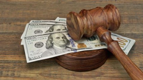 Bu ölkədə azərbaycanlılar 740 dollar cərimələnə bilər