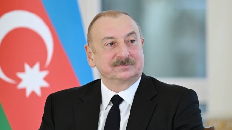 İlham Əliyevdən polşalı həmkarına TƏBRİK