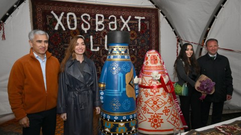 Prezidentin qızları&nbsp;Beynəlxalq Xalça Festivalında