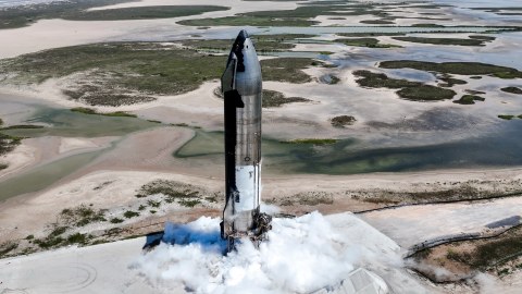 "SpaceX" "Starship" üçün 15 milyard dollar xərcləyib