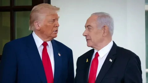 Tramp prezidentdən Netanyahunu əfv etməyi istədi