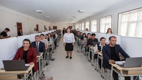 Müəllimlərin sertifikasiyası üzrə imtahanlar BAŞLADI