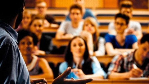 Universitetlərdə dərslər 1 həftəyə başa çatacaq