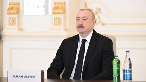 Prezident &ldquo;Avropa Siyasi Birliyi&rdquo; Zirvəsində beynəlxalq institutlara mesaj verdi