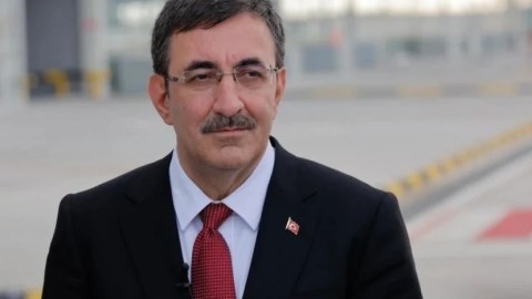 Yılmaz Ermənistanla normallaşma barədə pozitiv mesajlar verdi