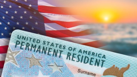 &ldquo;Green Card&rdquo; qaydaları SƏRTLƏŞDİRİLDİ&nbsp;