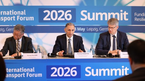 Azərbaycanın sədrliyi ilə Almaniyada Beynəlxalq Nəqliyyat Forumunun Sammiti başladı