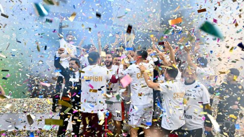 Dövlət qurumları arasında IV minifutbol turnirinin qalibləri - FOTOLAR