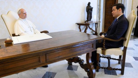 Rubio Roma Papası ilə görüşdü
