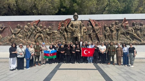 Şəhid ailələri Çanaqqala şəhərini ziyarət ediblər -&nbsp;FOTOLAR
