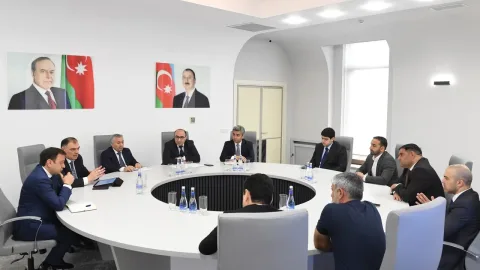 &ldquo;Azərişıq&rdquo; və &ldquo;Ticarət Şəbəkələrinin İnkişafı&rdquo; İB arasında görüş olub -&nbsp;FOTOLAR