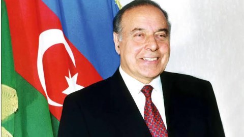 Heydər Əliyev siyasi kursu: Sabitlikdən zəfərə
