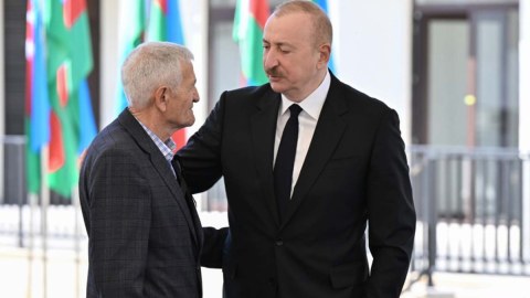 Özünü pis hiss edən şəhid atasına Prezidentdən xüsusi diqqət - VİDEO