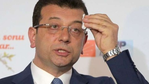 İmamoğlunun məhkəməsi başladı