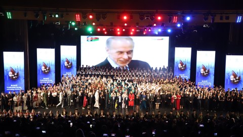 BMU tələbələri müsabiqə-festivalının yekun konsertində