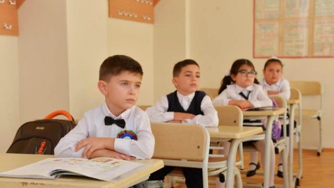 Bakıda dərslər 5 gün distant olacaq