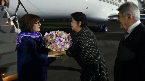 Sahibə Qafarova Özbəkistana getdi