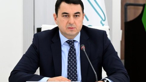 Nazirlik mədəniyyət meneceri axtarır - çatışmazlıqlar açıqlandı
