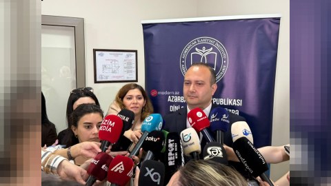 Azərbaycanda ailə dəyərləri yoxa çıxır - rektor